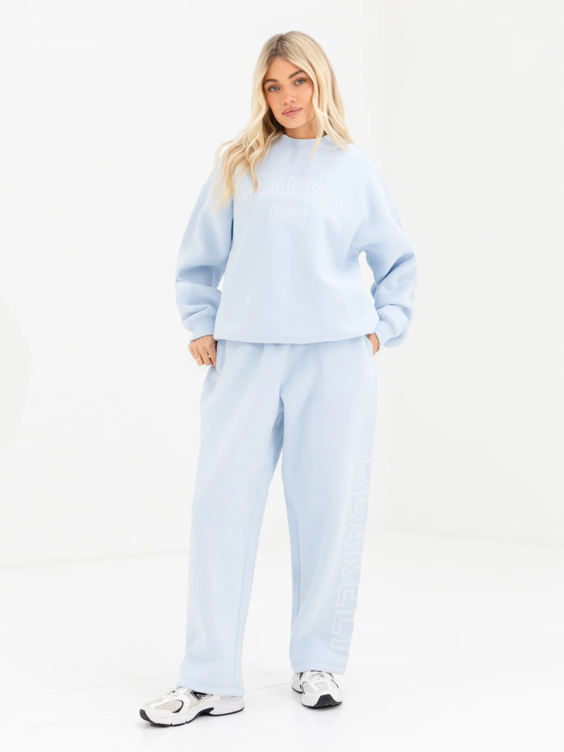 Alexis Wide Leg Sweatpants - Powder Blue - Image 3