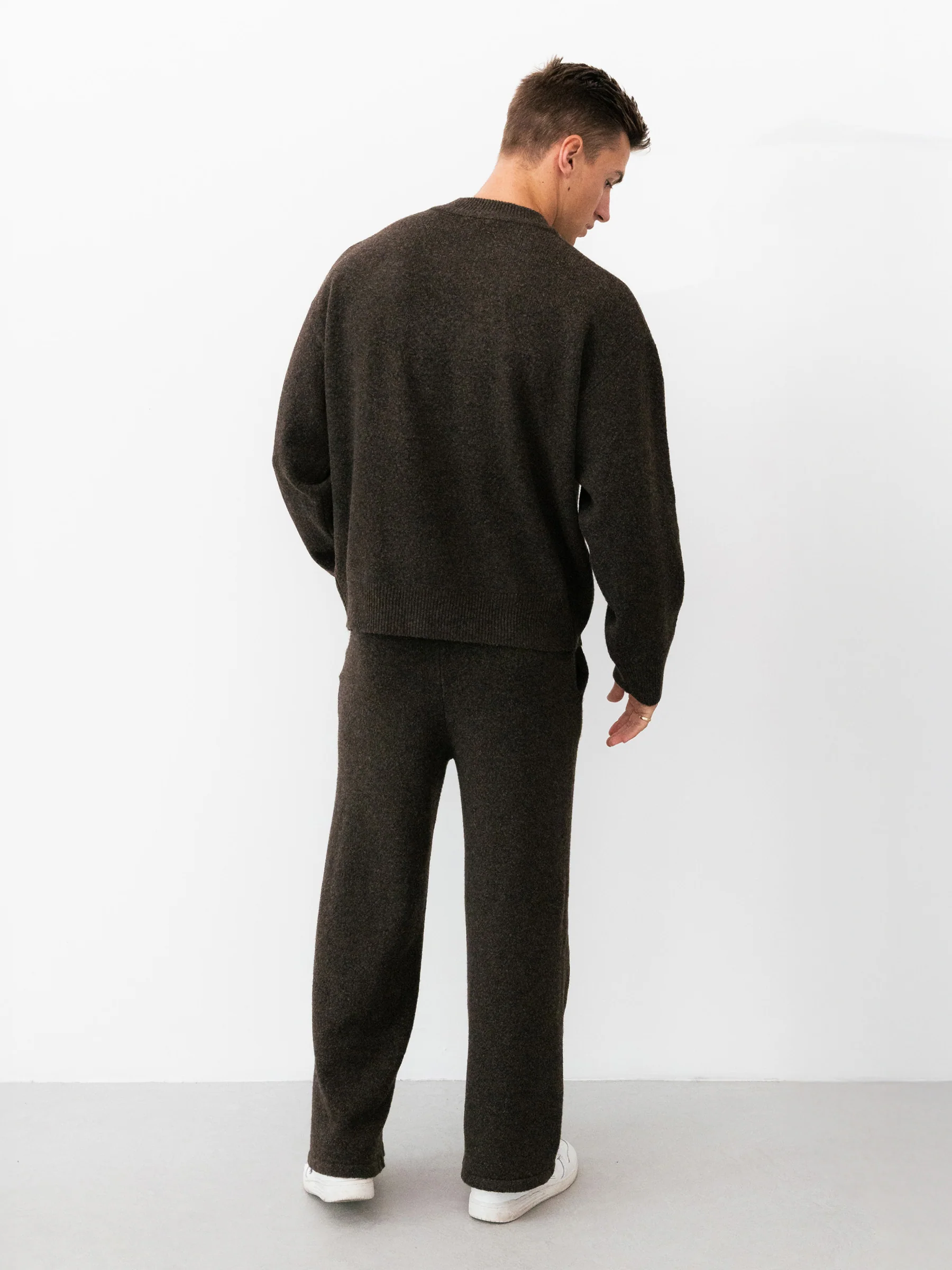 Alfie Relaxed Knitted Jumper - Dark Brown - Image 4