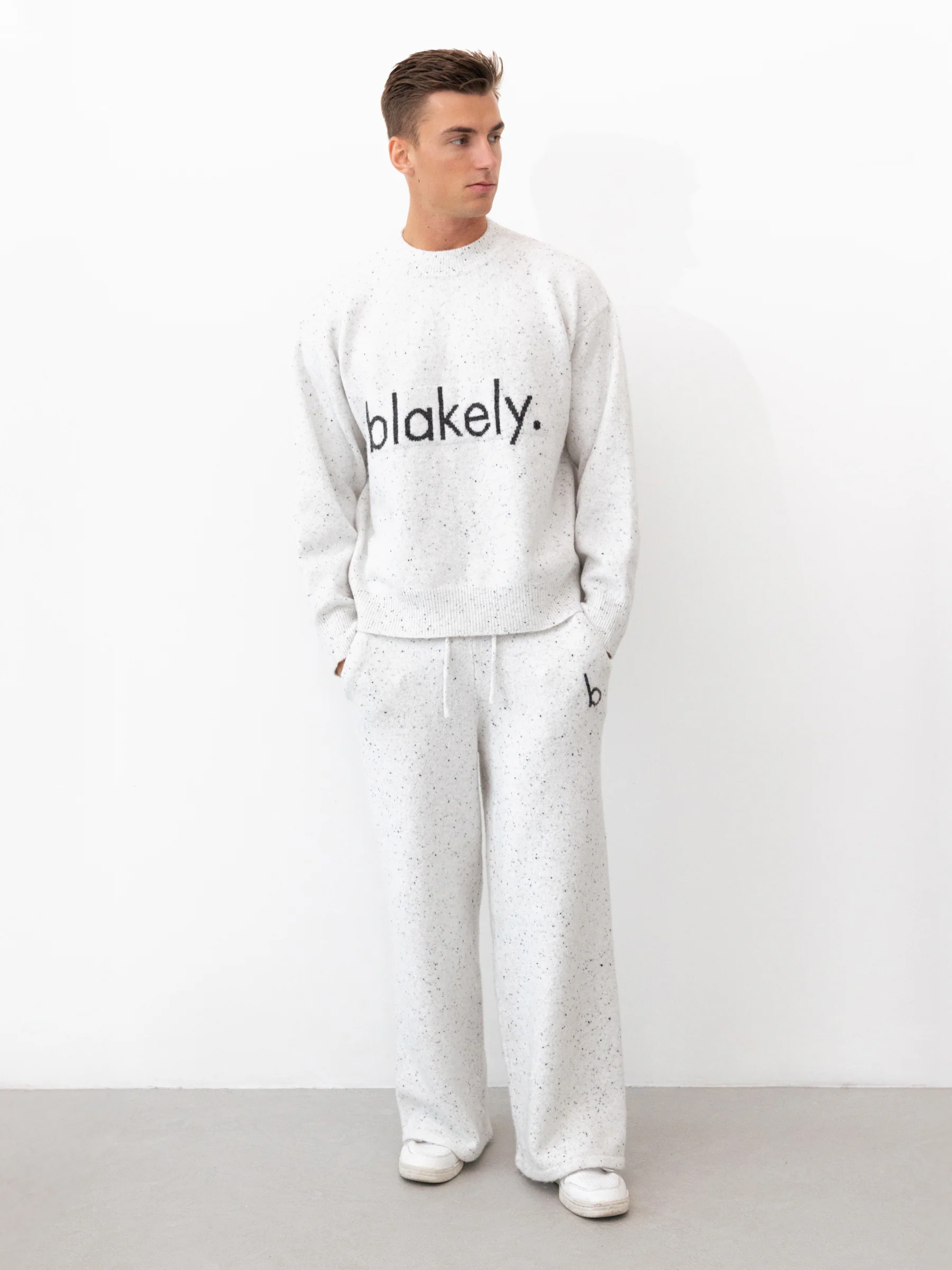 Alfie Relaxed Knitted Jumper - Light Grey - Image 3