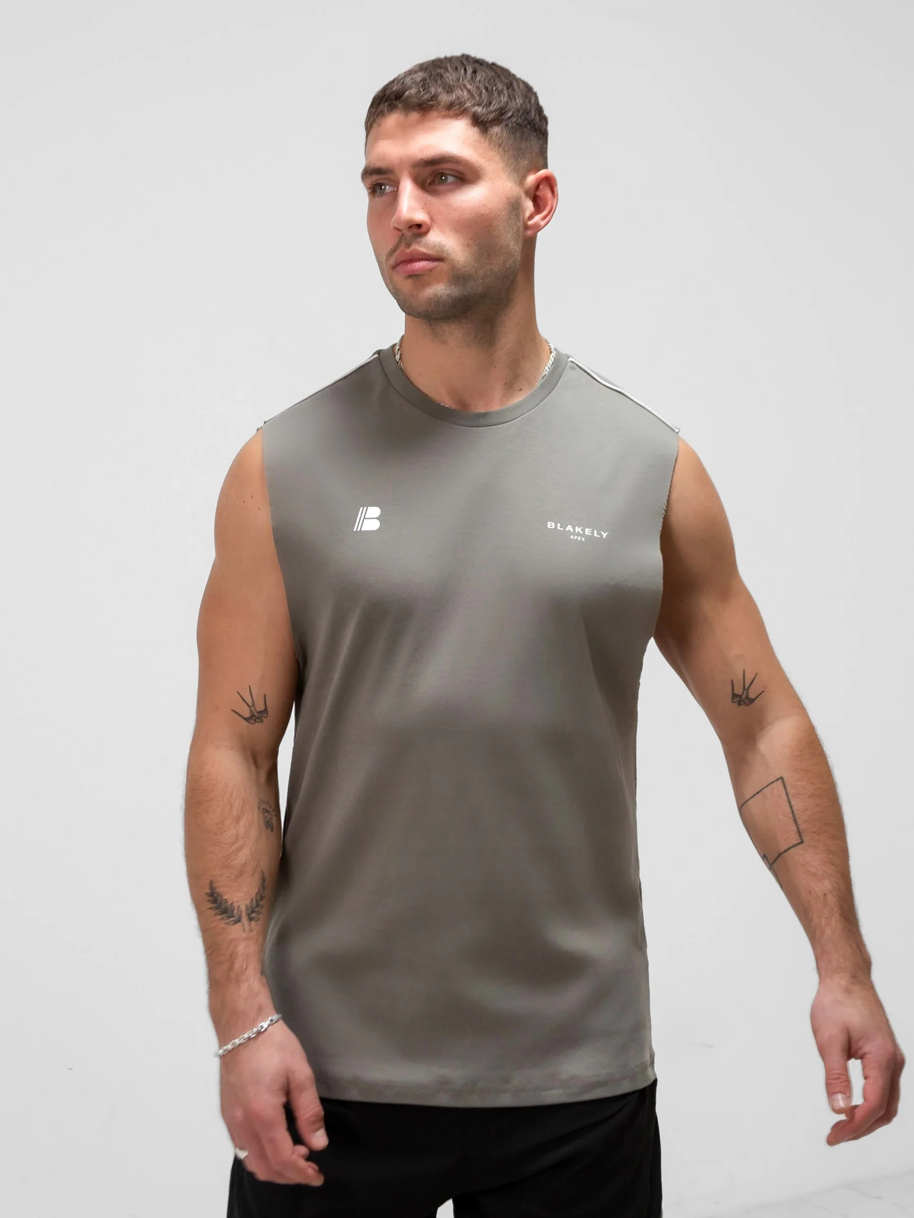 Apex Pro Sleeveless Vest - Safari Green - Image 6