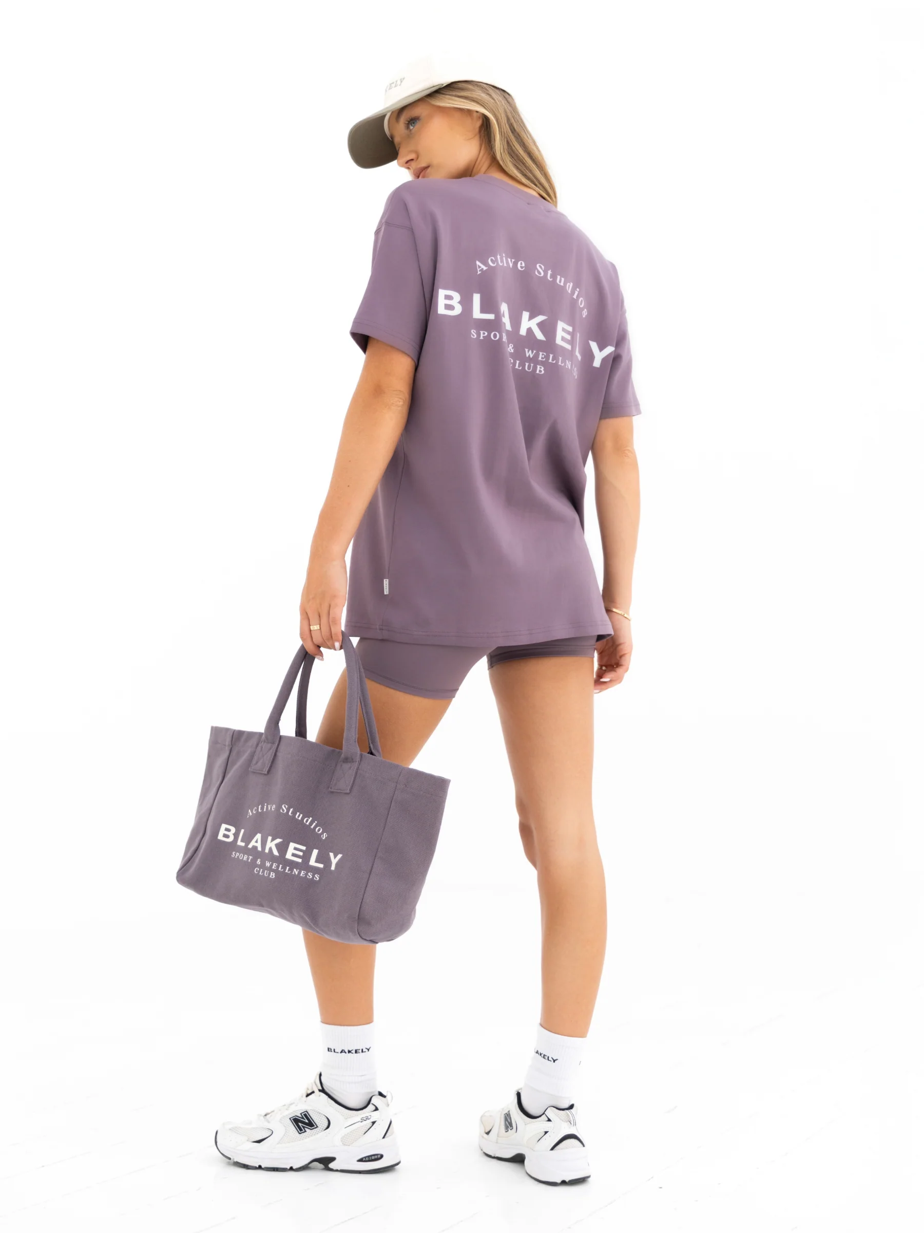 Curved Active Studios Oversized T-Shirt - Grape - Image 3