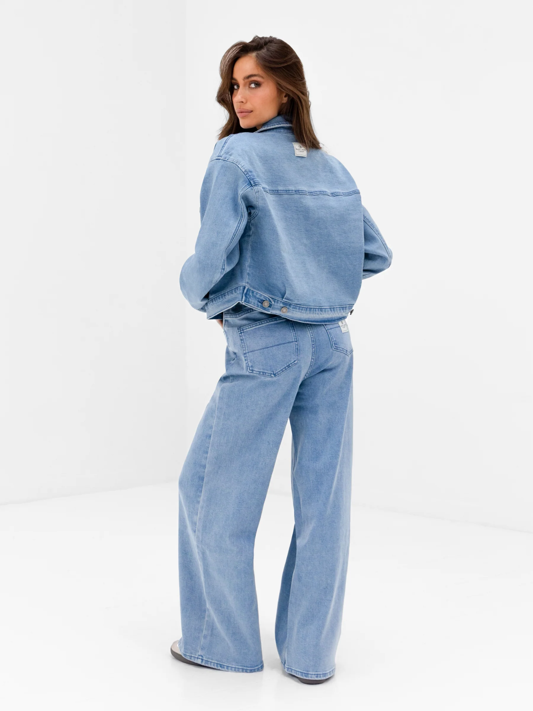 Blakely Denim Jacket - Light Blue - Image 4