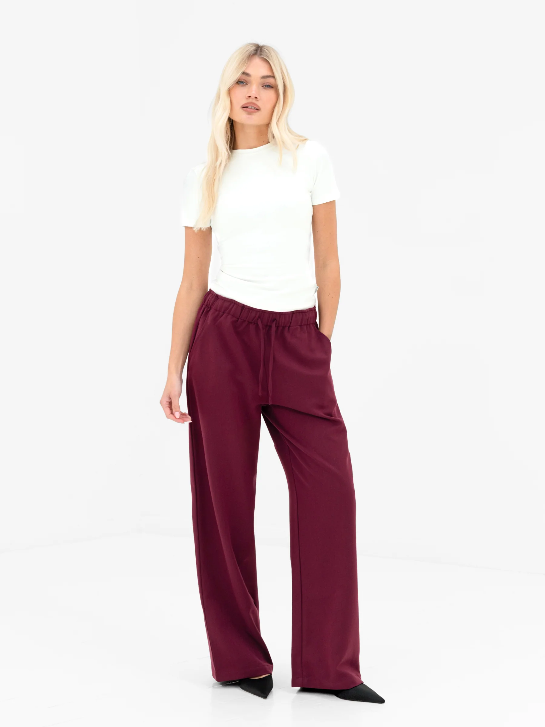 Eden Elasticated Trousers - Burgundy - Image 3