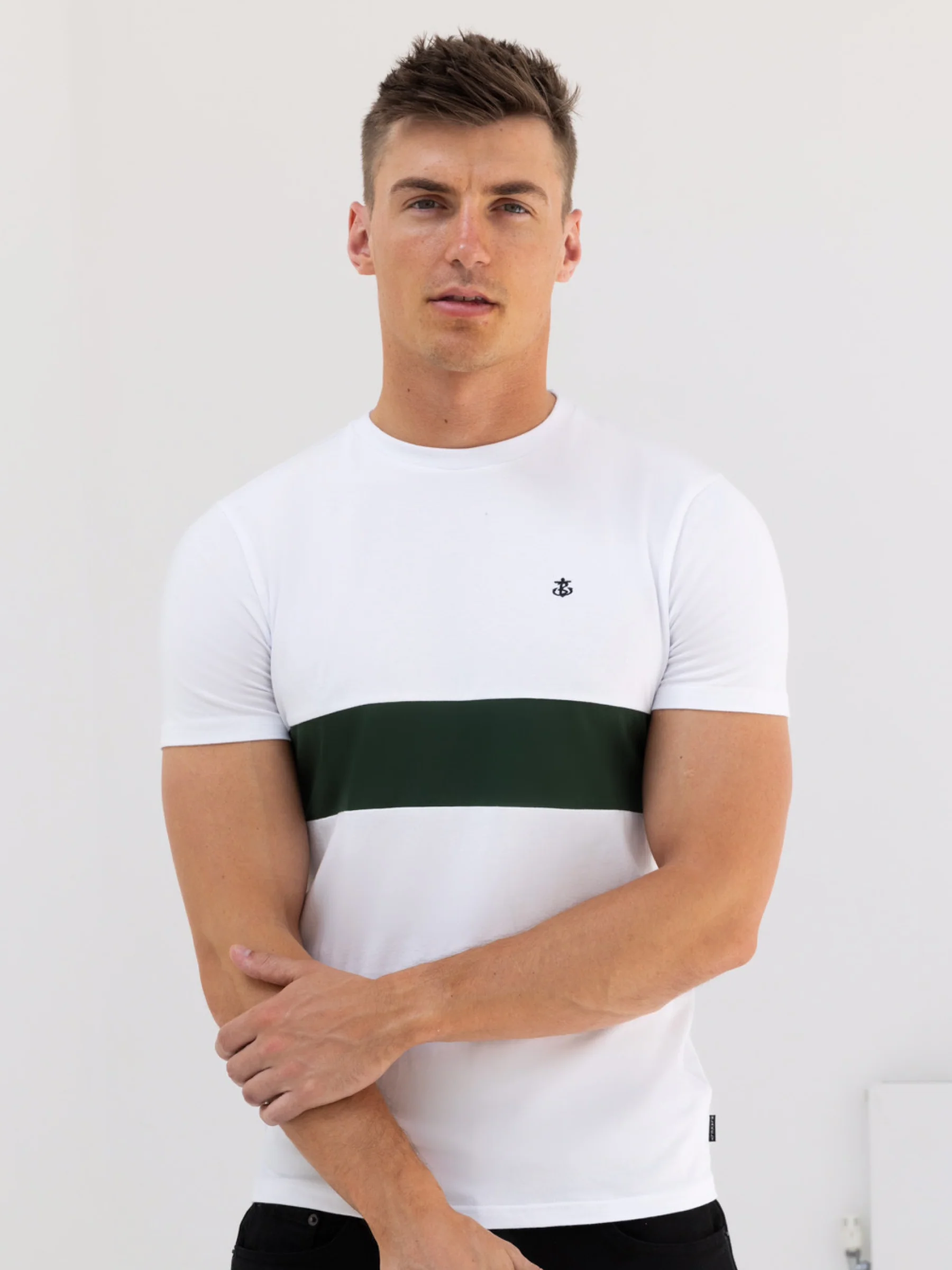Iowa T-Shirt - White & Green - Image 2