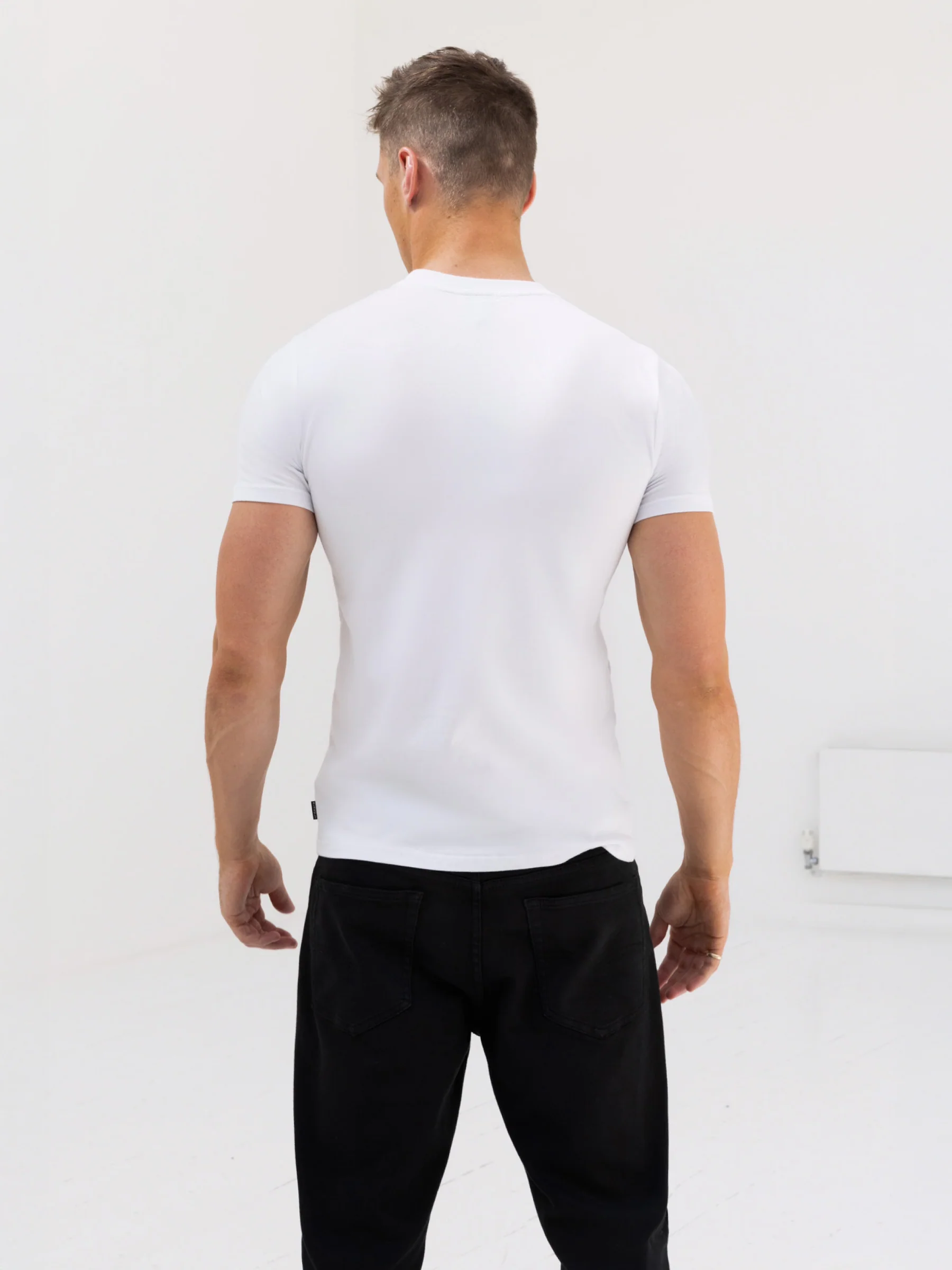 Iowa T-Shirt - White & Green - Image 4