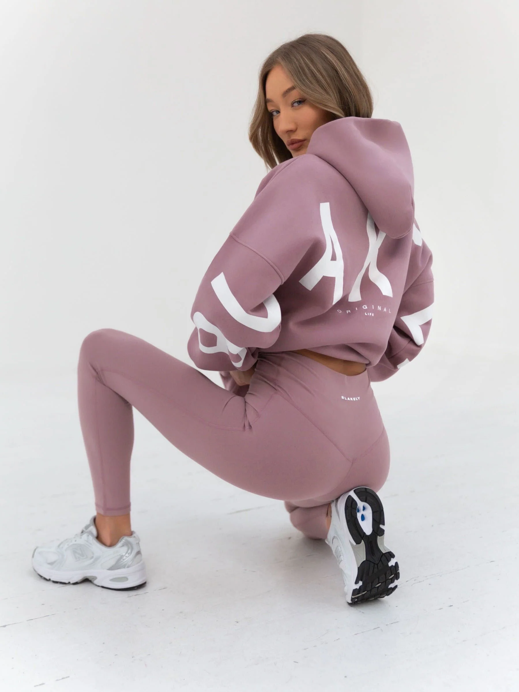 Isabel Oversized Hoodie - Dusty Pink - Image 4