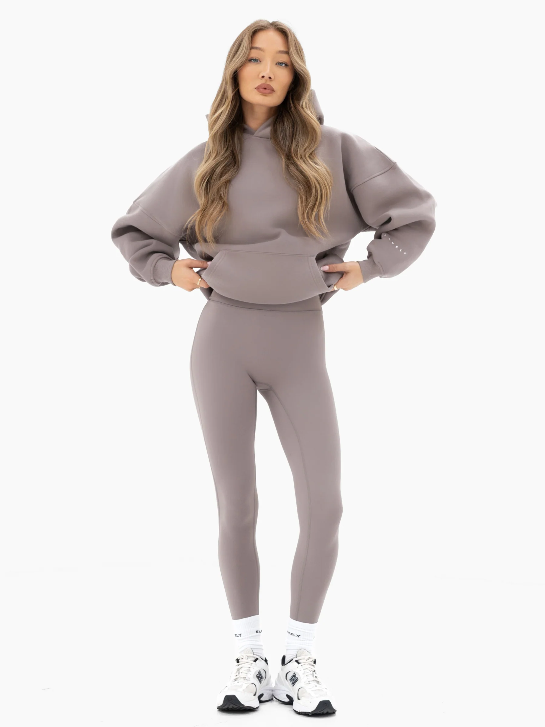 Isabel Oversized Hoodie - Pink Taupe - Image 4