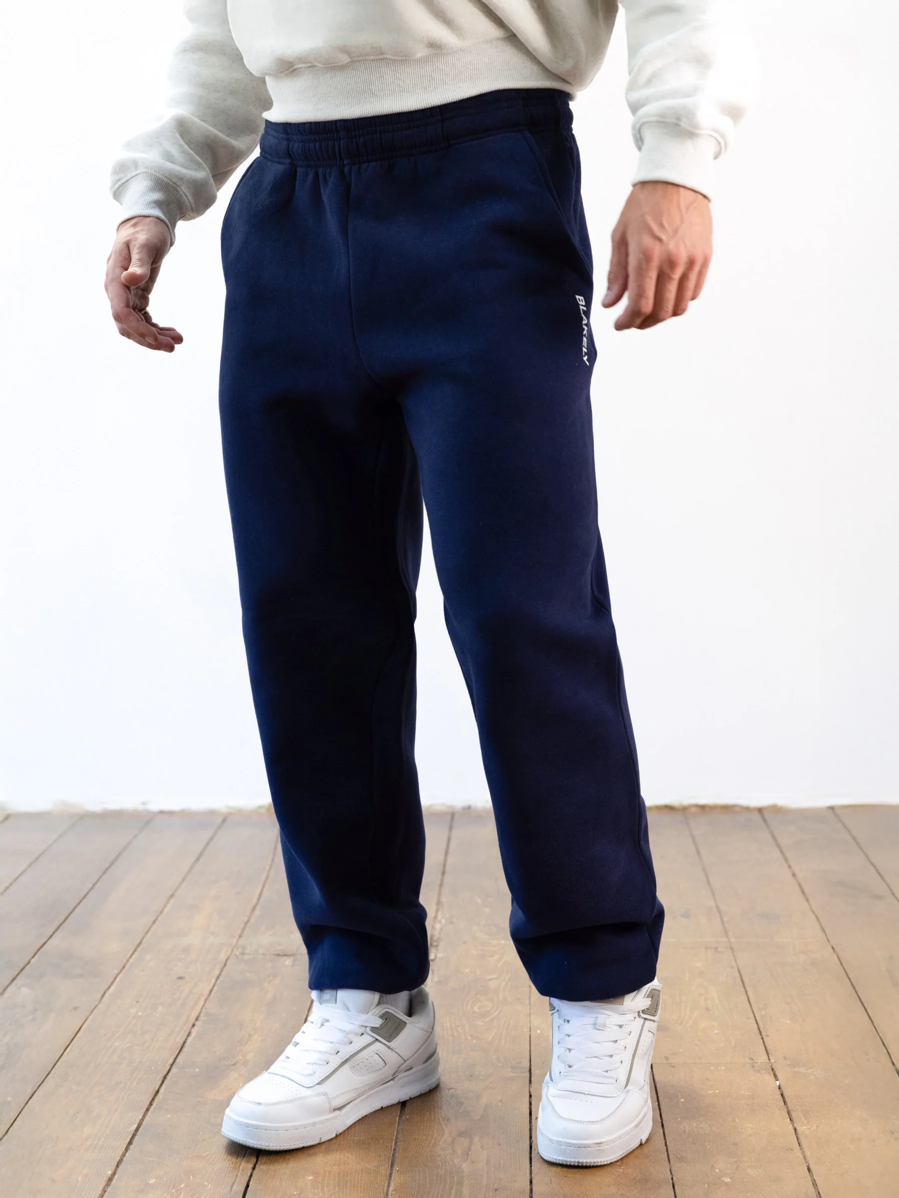 Italic Linear Relaxed Sweatpants - Navy - Image 6
