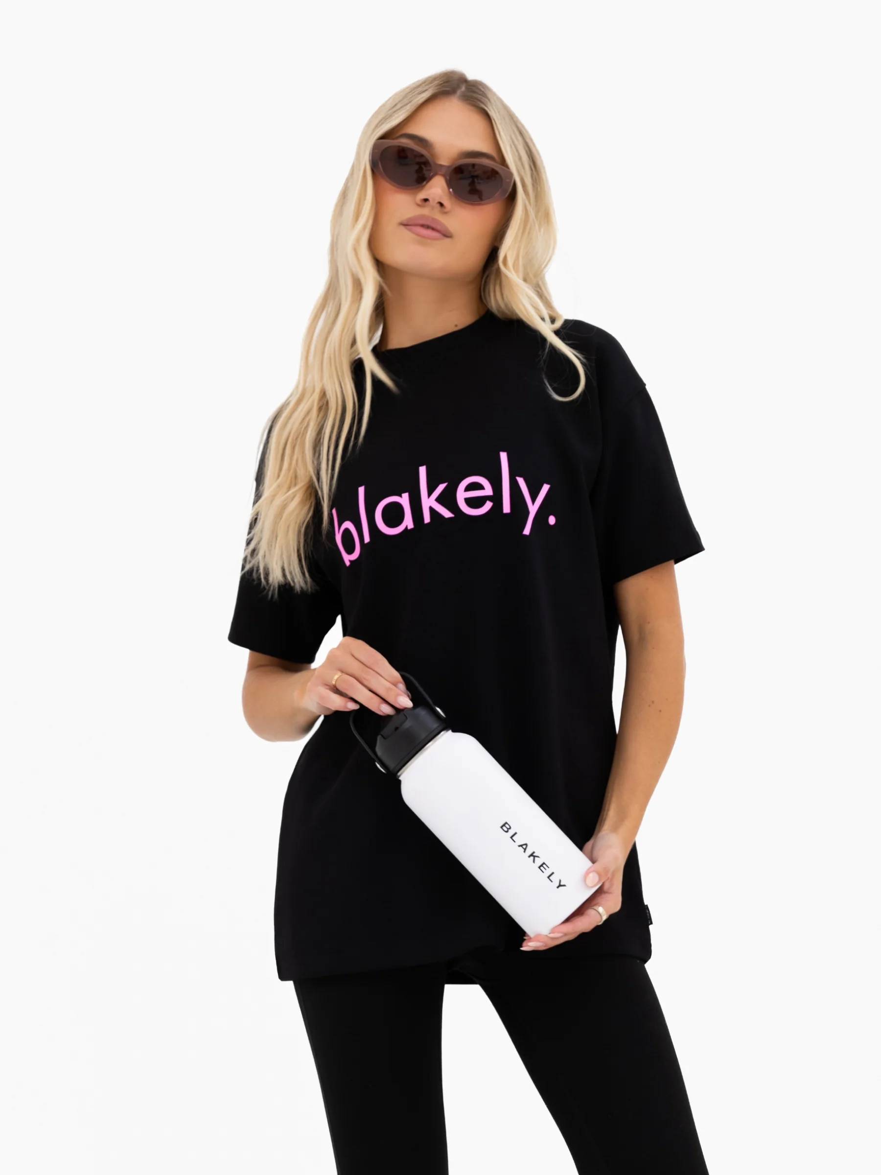 Lila Oversized T-Shirt - Black & Pastel Pink - Image 2