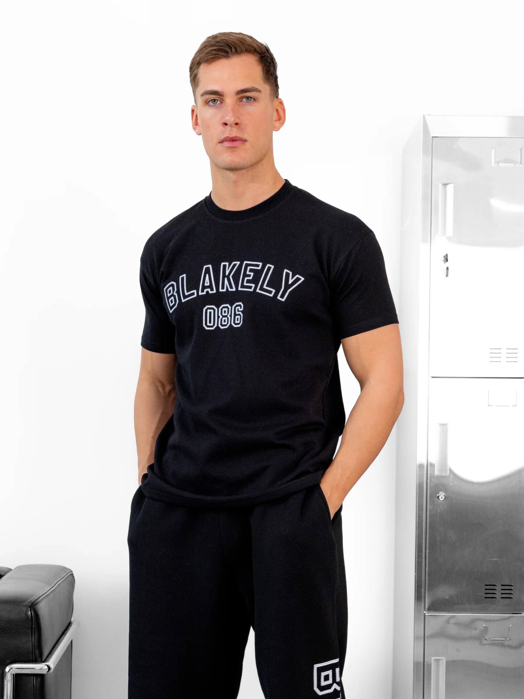Miles Chain Stitch Relaxed T-Shirt - Black - Image 3