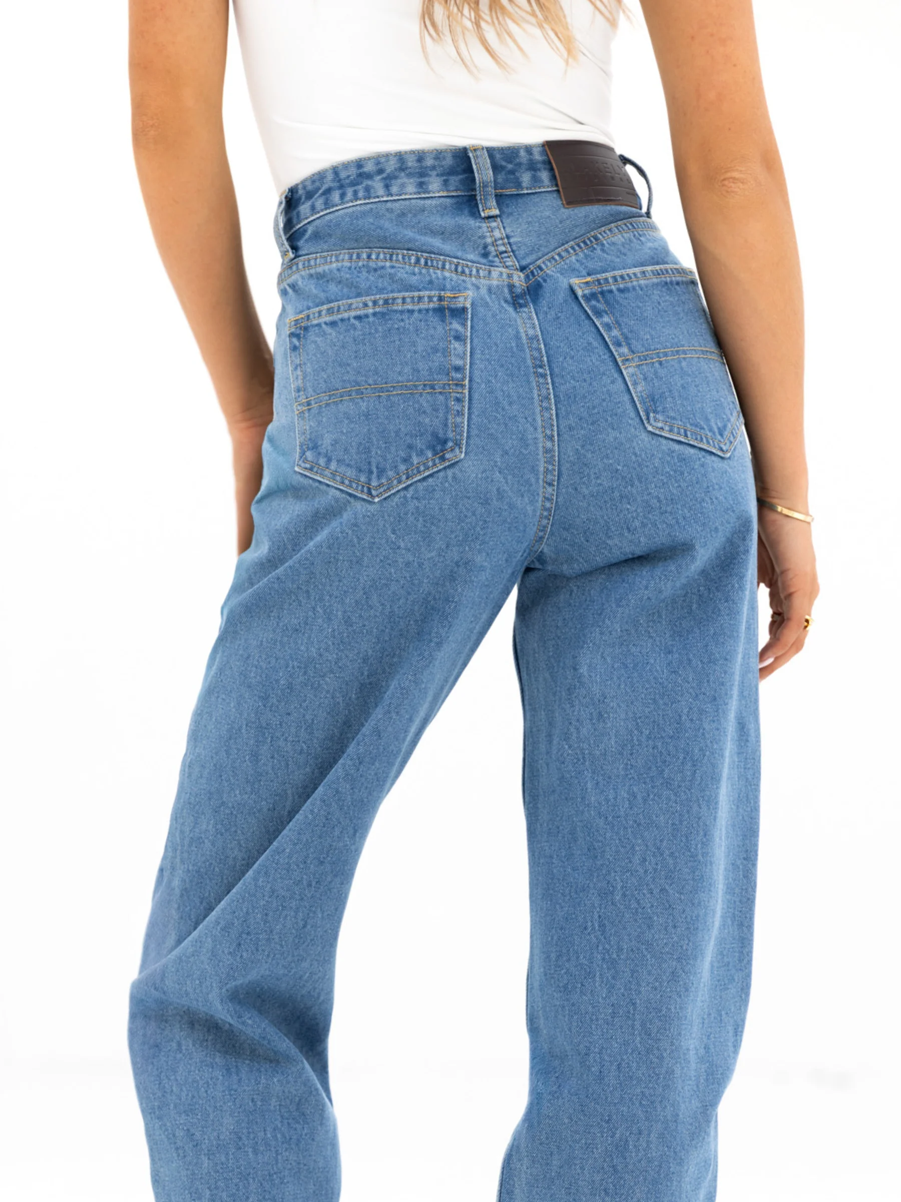 Blakely Mom Jeans - Mid Blue - Image 2