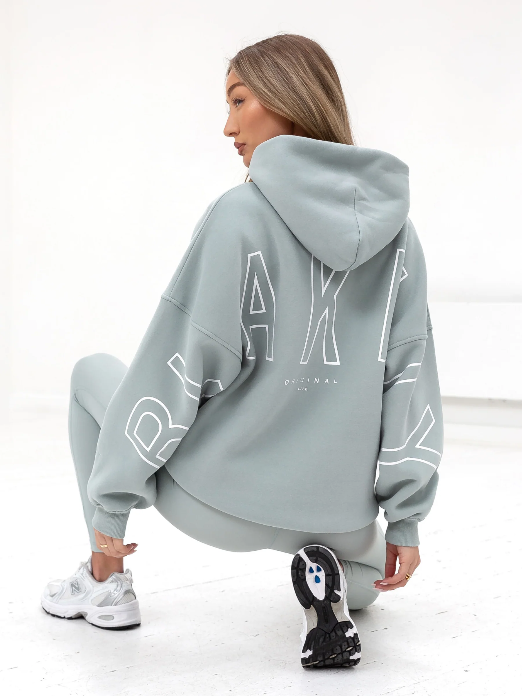 Outline Isabel Oversized Hoodie - Mineral Blue - Image 8