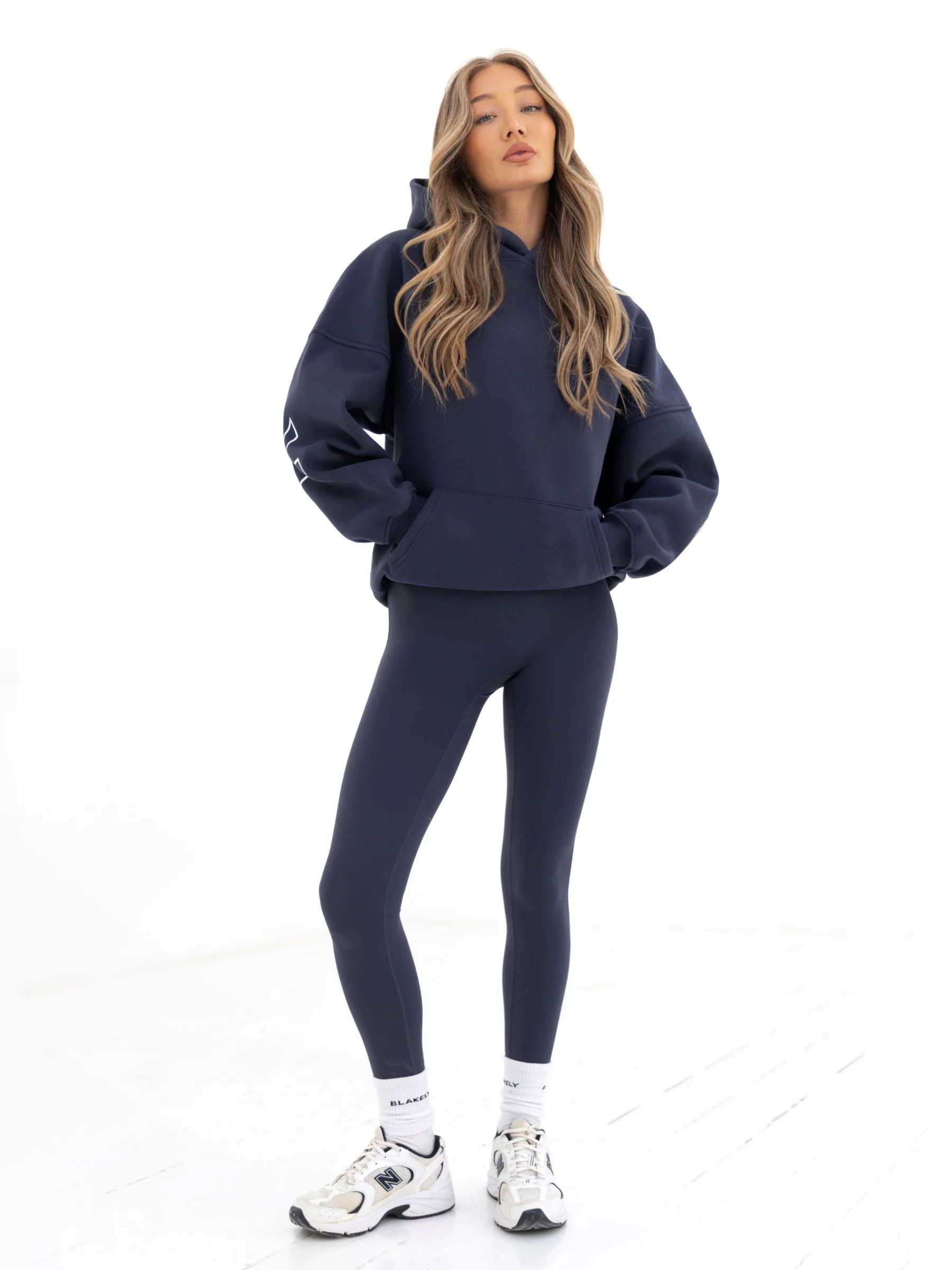 Outline Isabel Oversized Hoodie - True Navy - Image 4