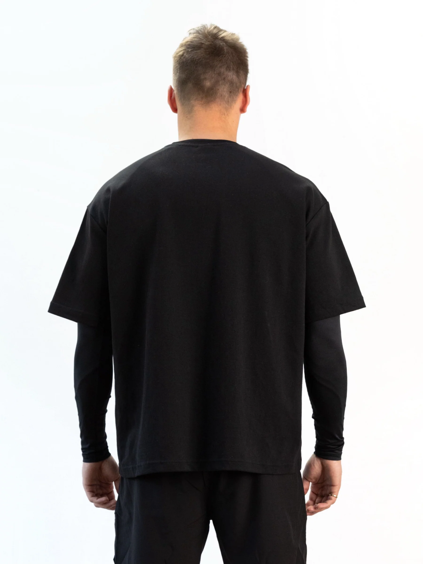 Pacer 610 Unfitted T-Shirt - Black - Image 4