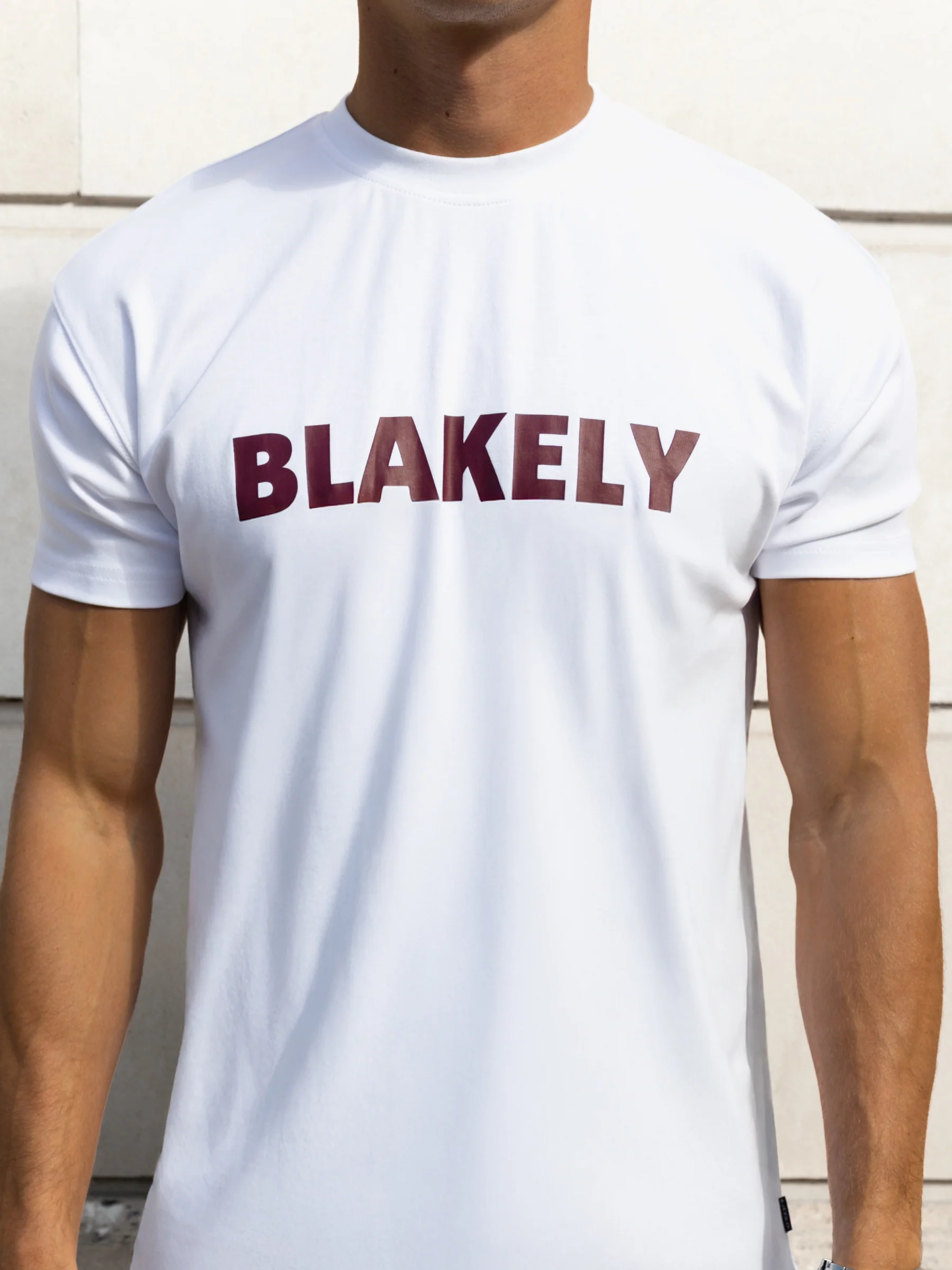 Raife Relaxed T-Shirt - White & Burgundy - Image 5