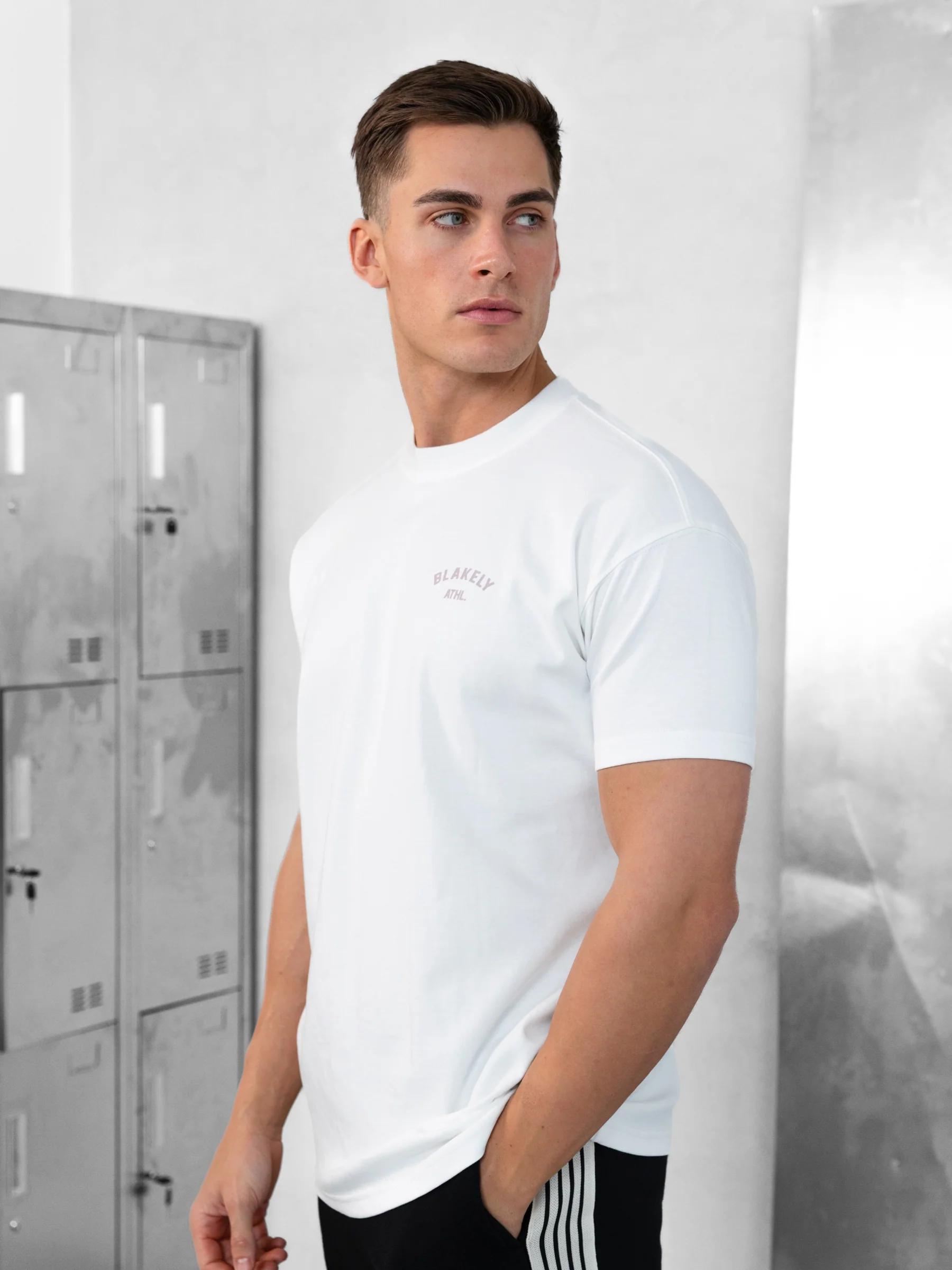 Zayd Relaxed T-Shirt - Flat White & Dusty Lilac - Image 4