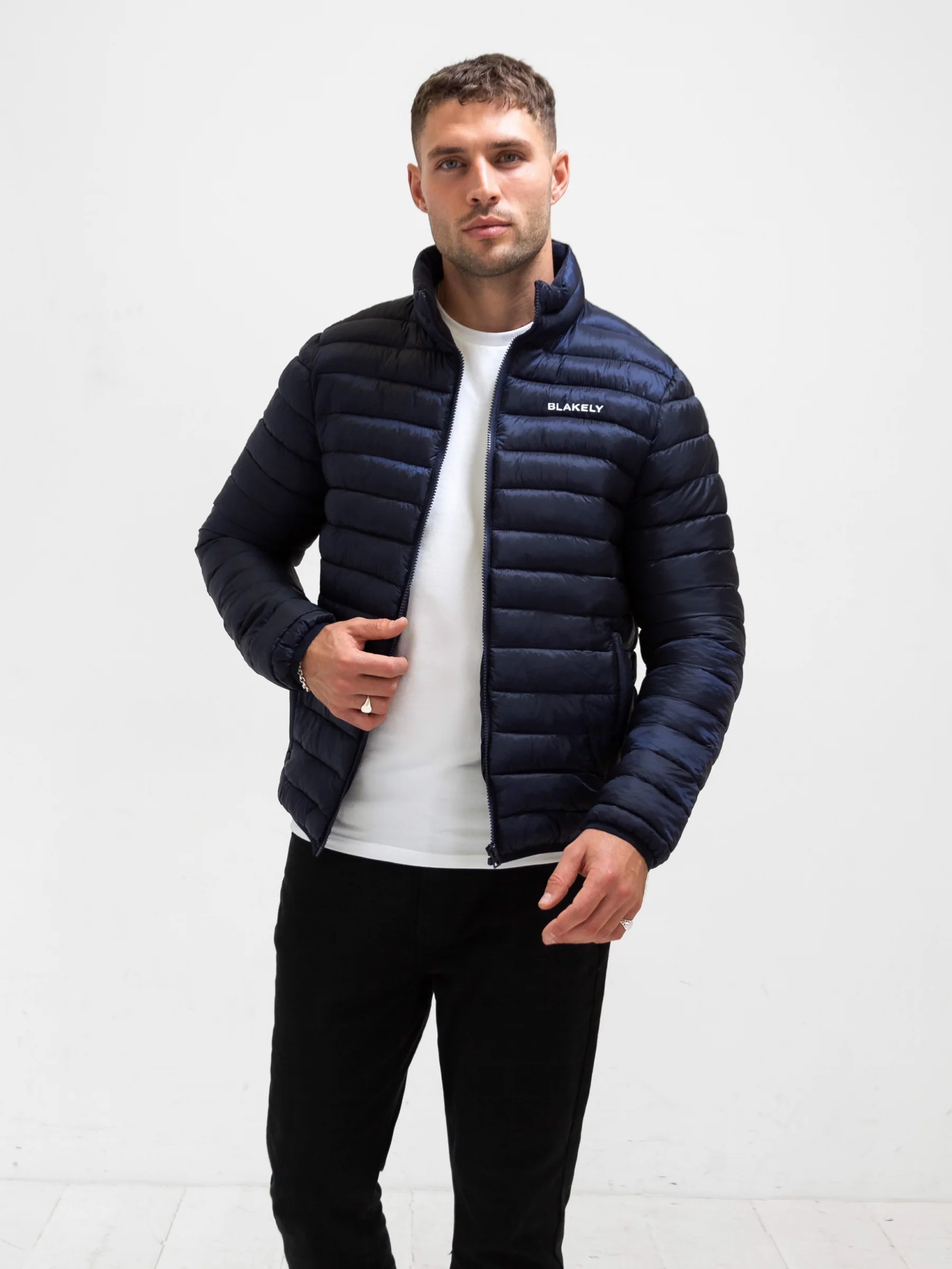 Lucas Lightweight Puffer Jacket - Navy - Image 2
