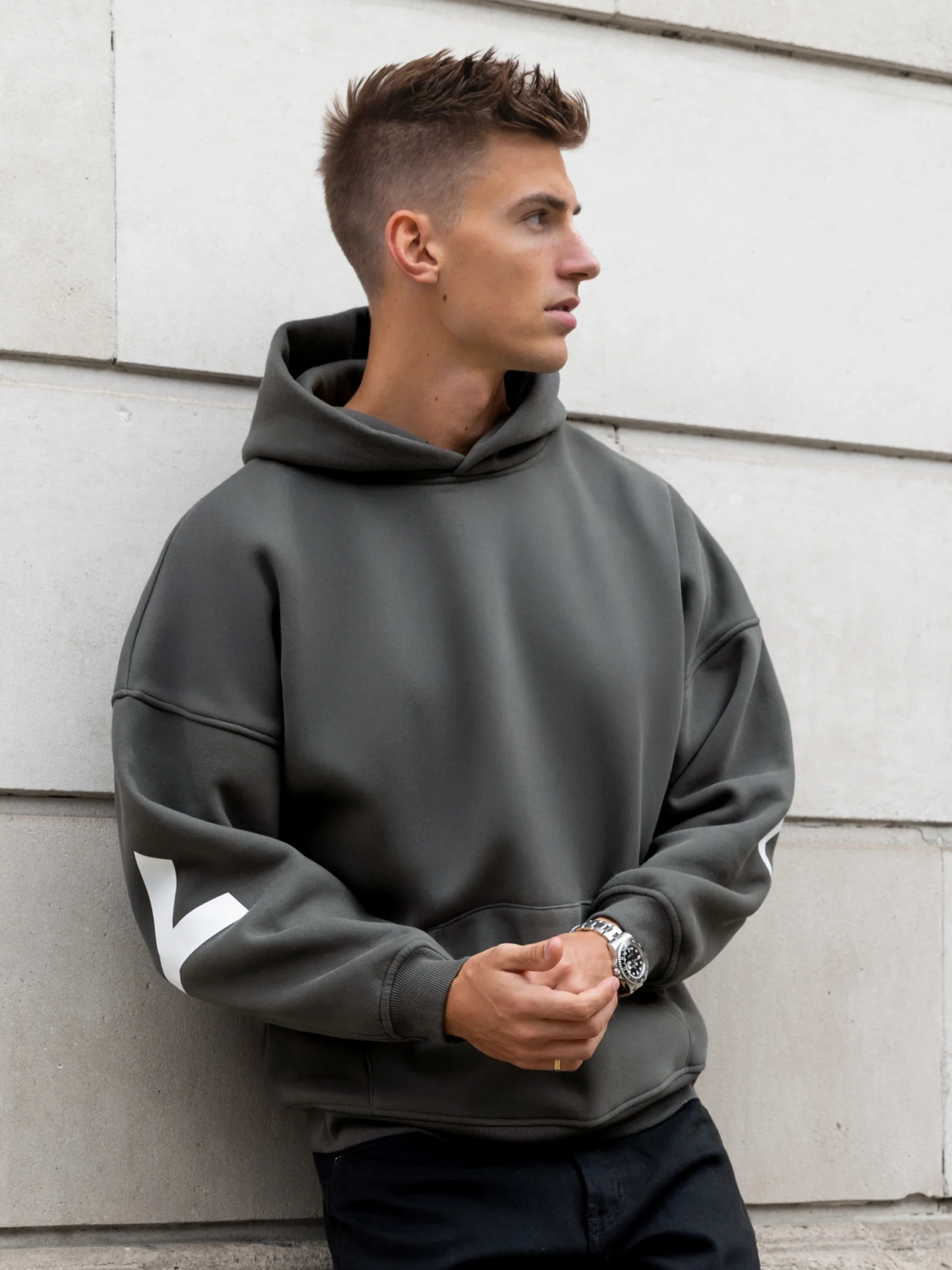 Idris Oversized Hoodie - Khaki Grey - Image 6